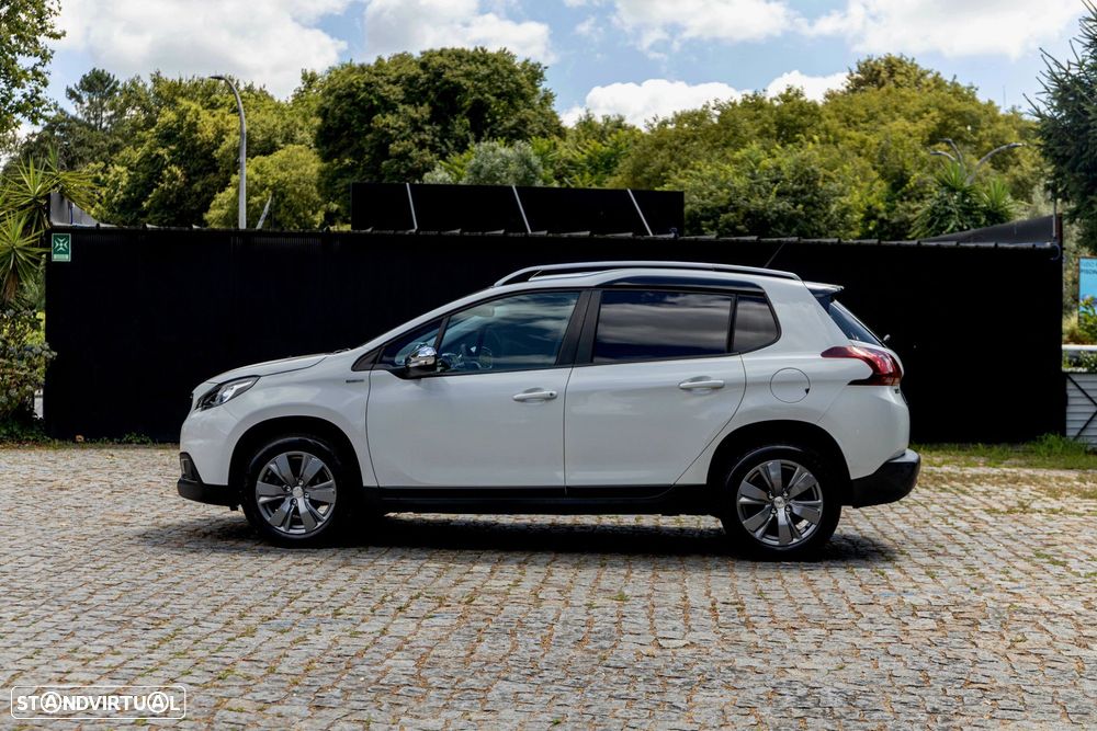 Peugeot 2008 1.6 BlueHDi Style - 3