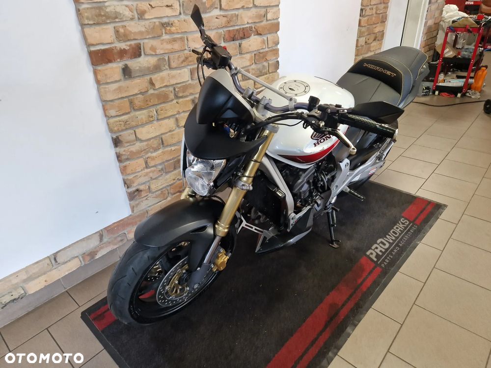 Honda Hornet - 5