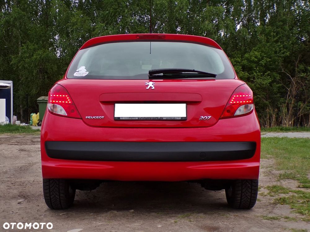 Peugeot 207 95 VTi Tendance - 10