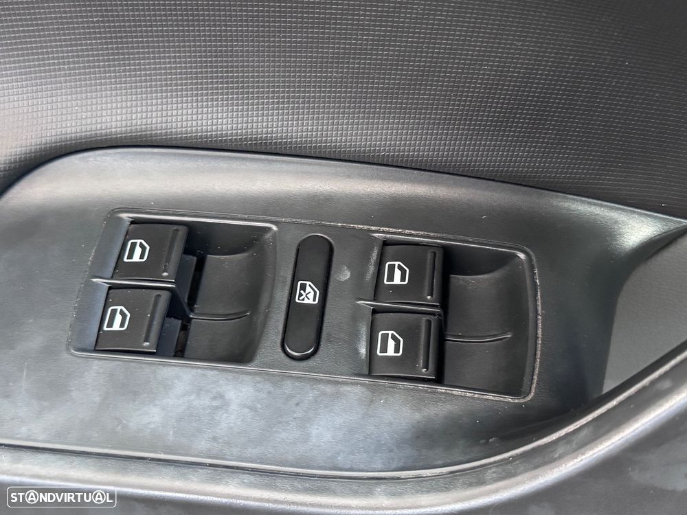 SEAT Ibiza 1.2 12V Reference - 18