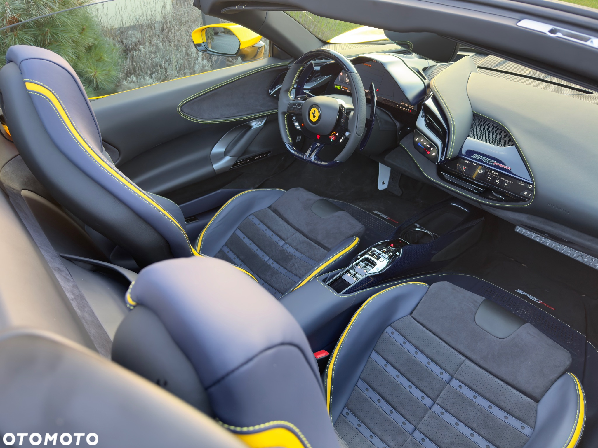 Ferrari SF90 Spider - 7