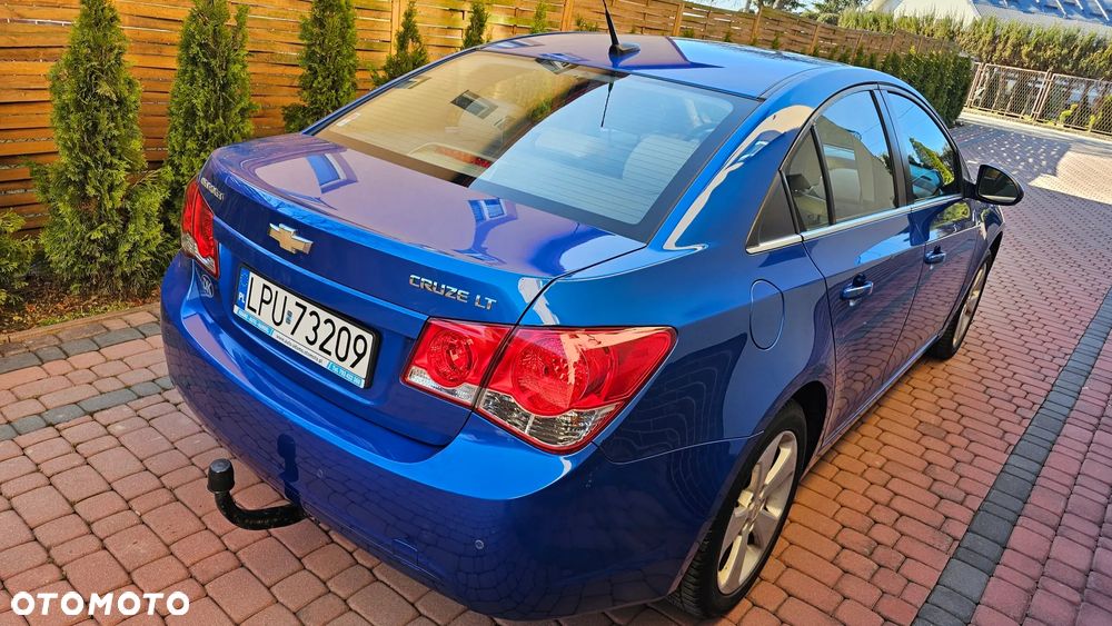 Chevrolet Cruze 1.8 LT+ - 18