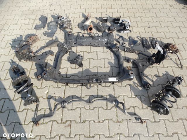 KIA Carens III Wahacz Przedni Piasta Zwrotnica Łożysko Zestaw - 1