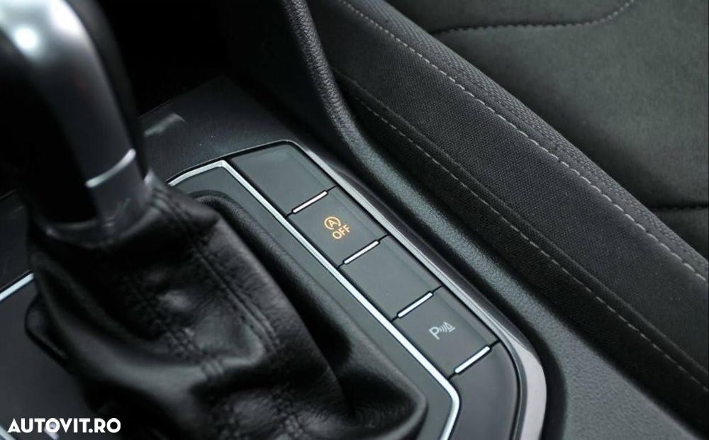 Volkswagen Tiguan 2.0 TDI 4Mot DSG Comfortline - 24