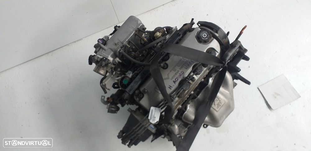 MOTOR COMPLETO HONDA ACCORD VI 2000 -F18B2 - 4