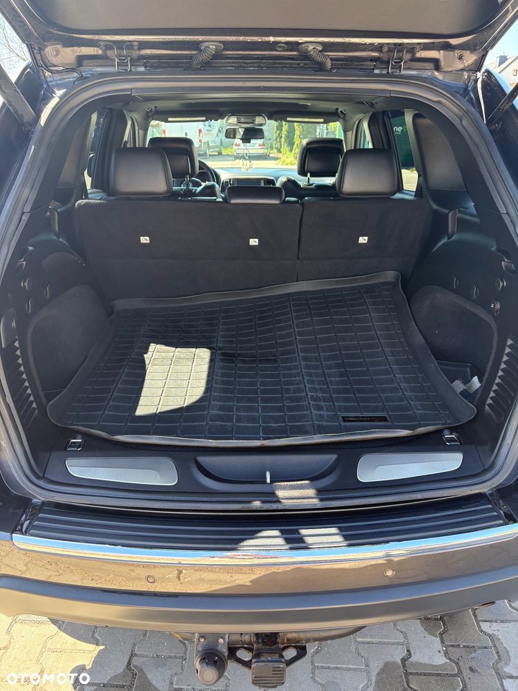 Jeep Grand Cherokee - 8