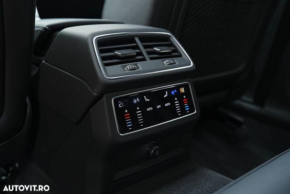 Audi A6 40 TDI quattro S tronic S line - 32