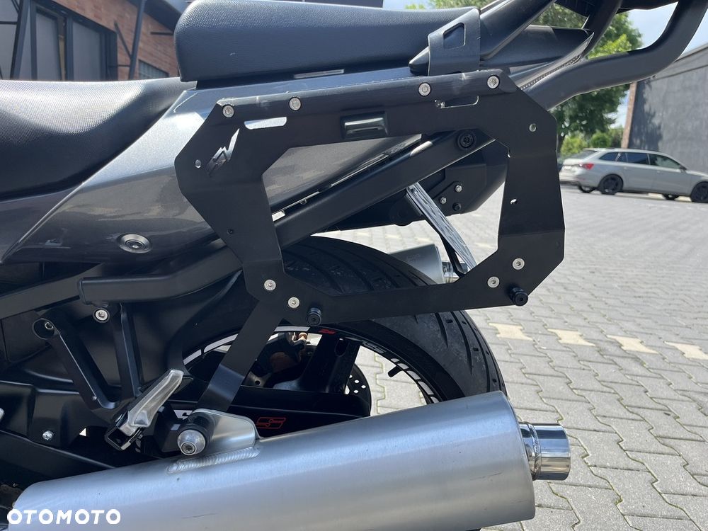 Suzuki SV - 6