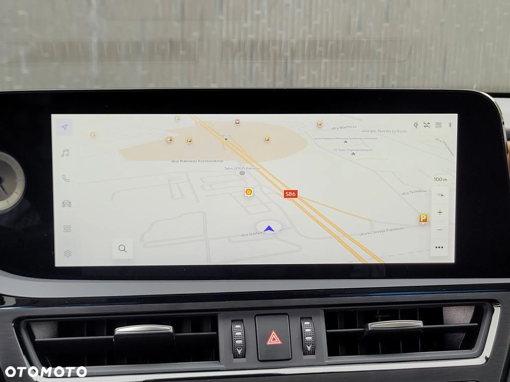 Lexus ES 300h Prestige - 22