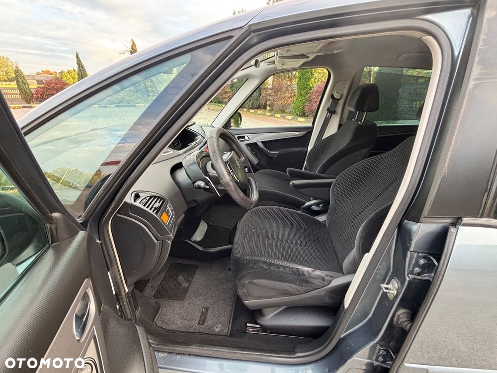 Citroën C4 Picasso - 18