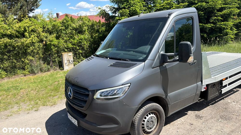 Mercedes-Benz Sprinter - 22