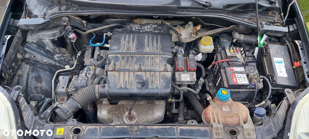 Fiat Grande Punto - 12