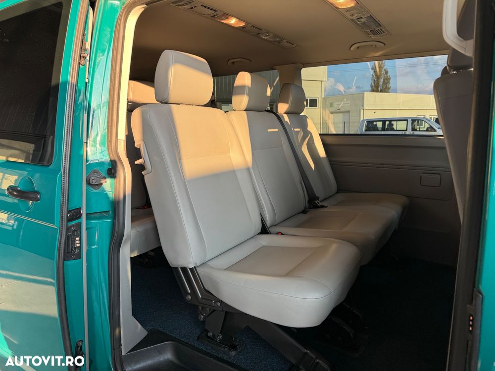 Volkswagen Caravelle - 21