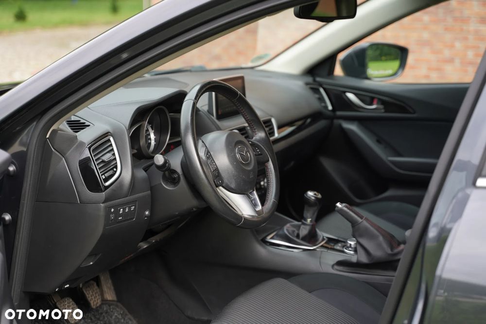 Mazda 3 - 15