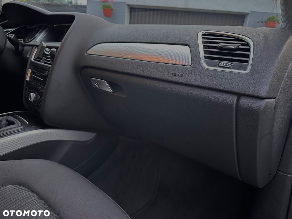 Audi A4 - 8