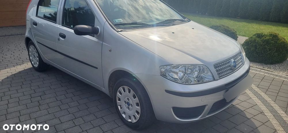 Fiat Punto 1.2 8V - 7