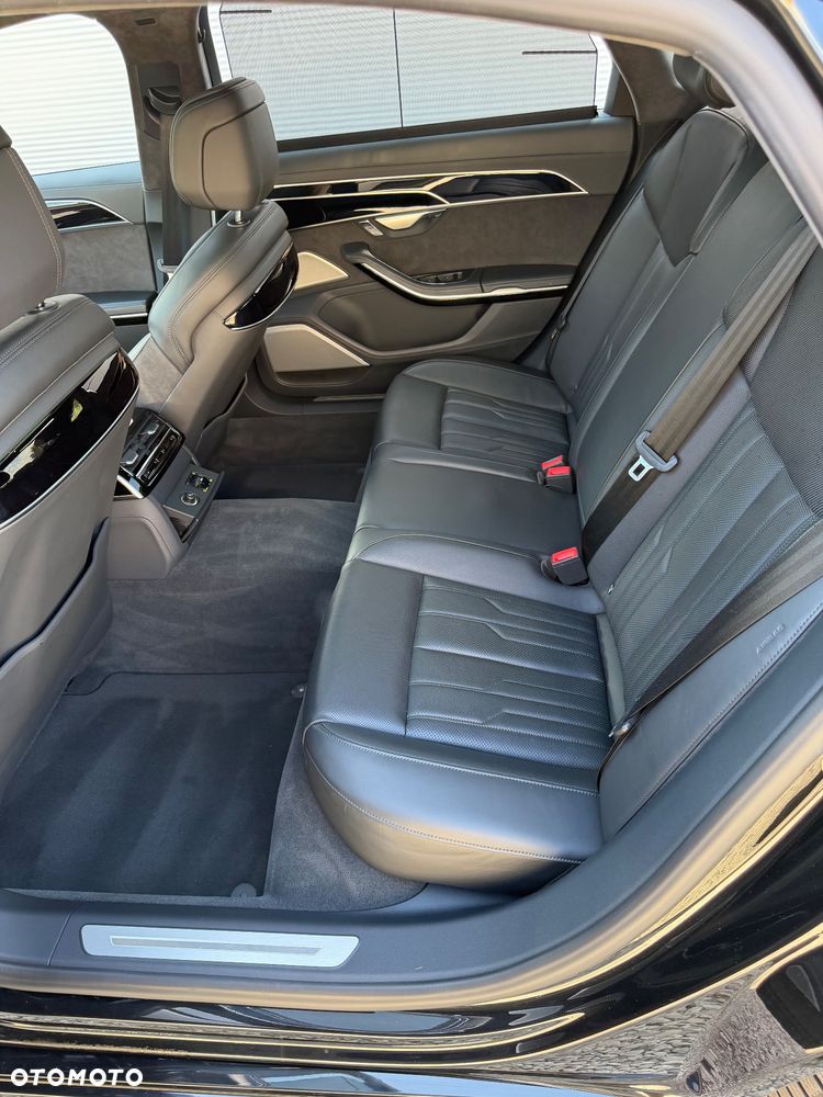Audi A8 - 11
