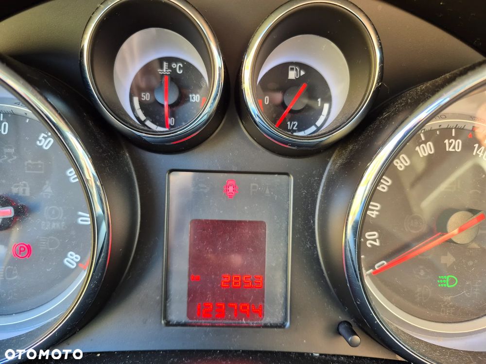 Opel Meriva 1.4 T Cosmo - 10