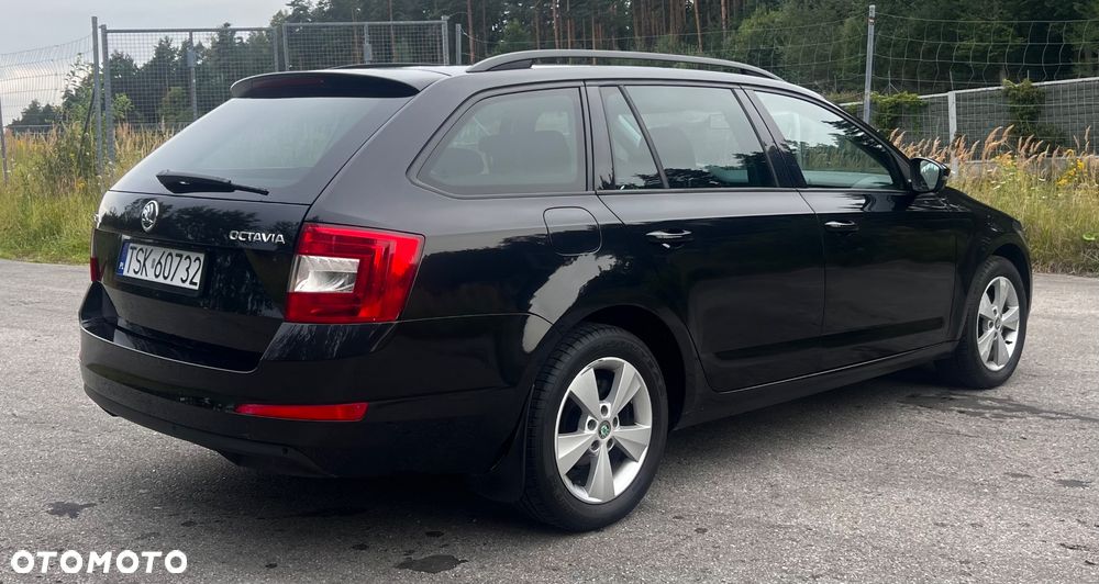 Skoda Octavia 1.6 TDI Elegance DSG - 4