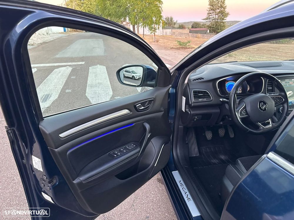 Renault Mégane Sport Tourer 1.6 dCi Intens - 18