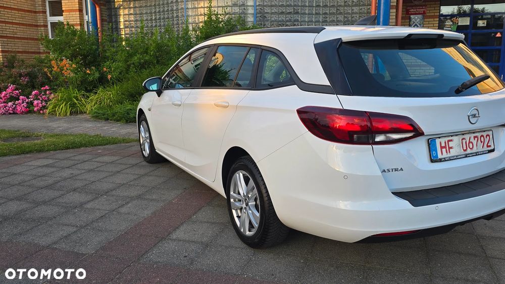 Opel Astra - 33