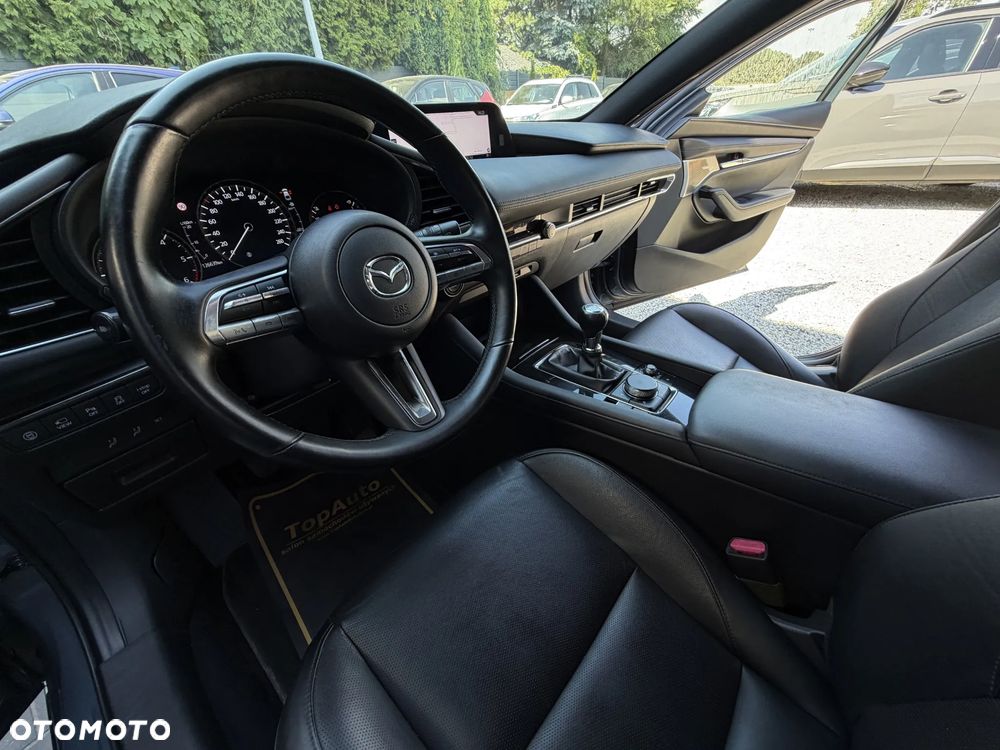 Mazda 3 SKYACTIV-D 1.8 - 17