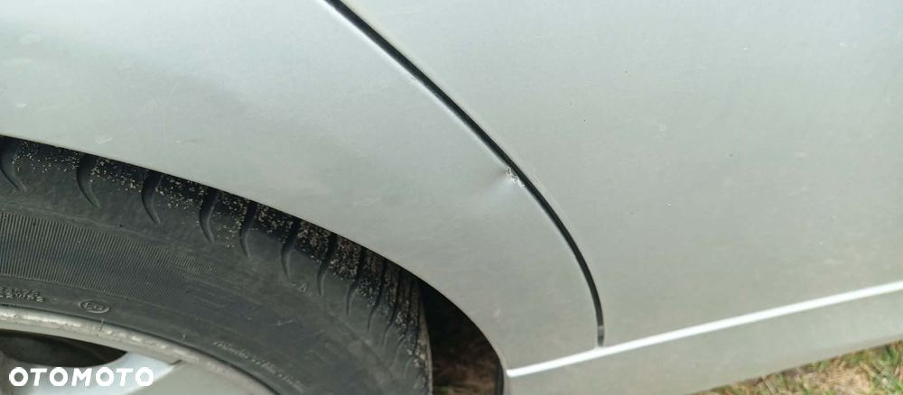 BMW Seria 3 320d DPF - 4