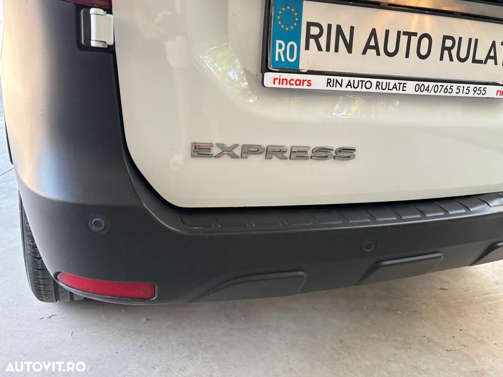 Renault Express - 10