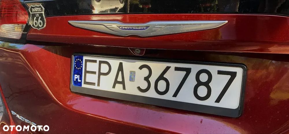 Chrysler Pacifica - 26