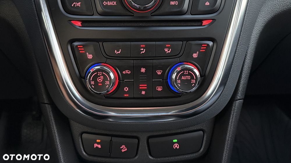 Opel Mokka 1.4 Turbo ecoFLEX Start/Stop 4x4 Innovation - 34