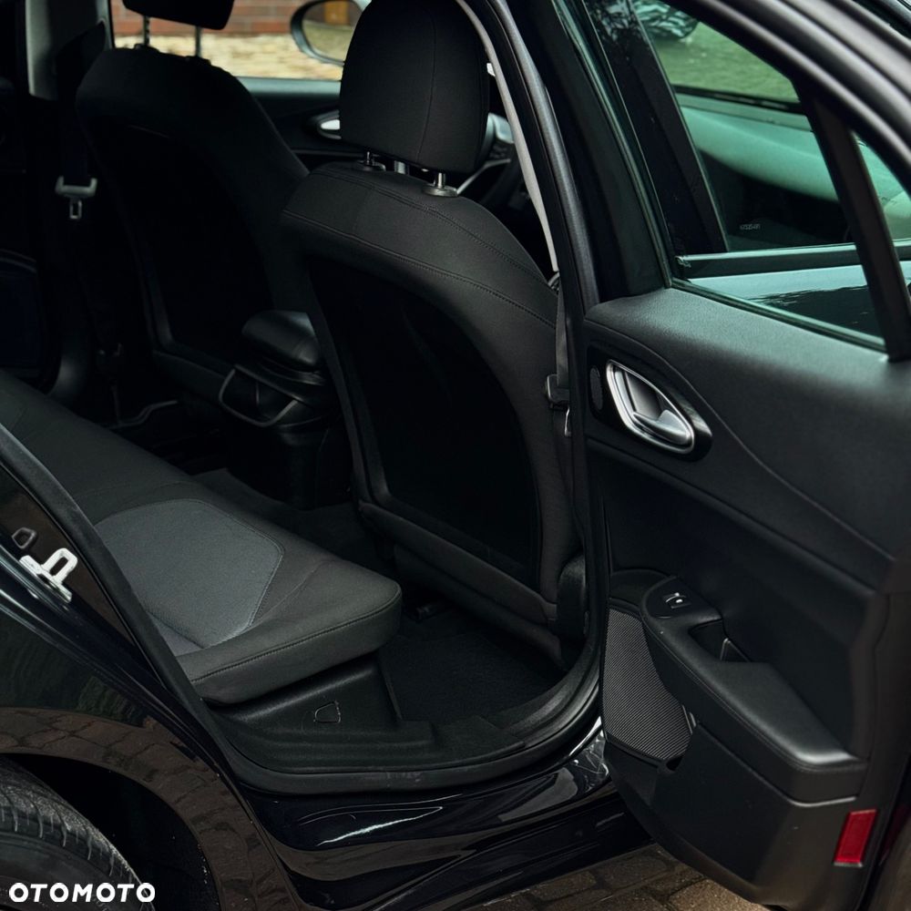 Alfa Romeo Giulia - 26