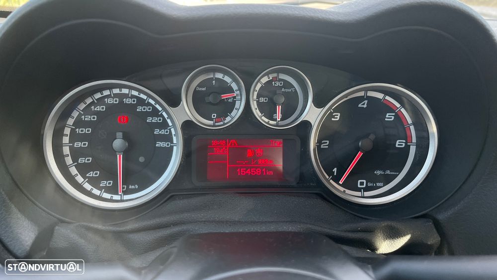 Alfa Romeo MiTo 1.3 JTD Distinctive S&S - 14