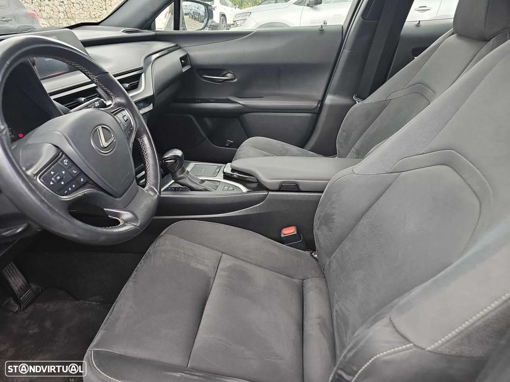 Lexus UX 250h Business - 5