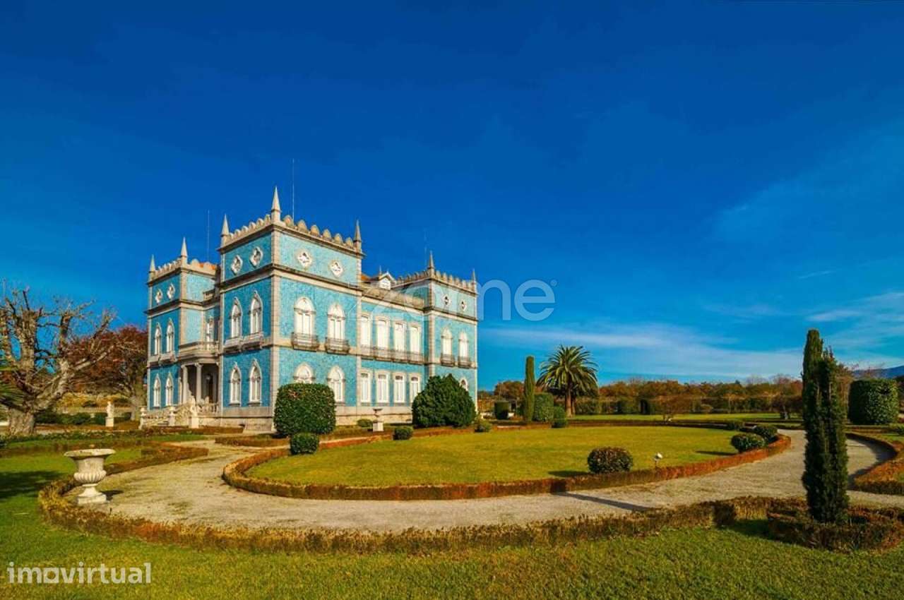 Palacete "Villa Beatriz" na Póvoa de Lanhoso - Grande imagem: 3/60