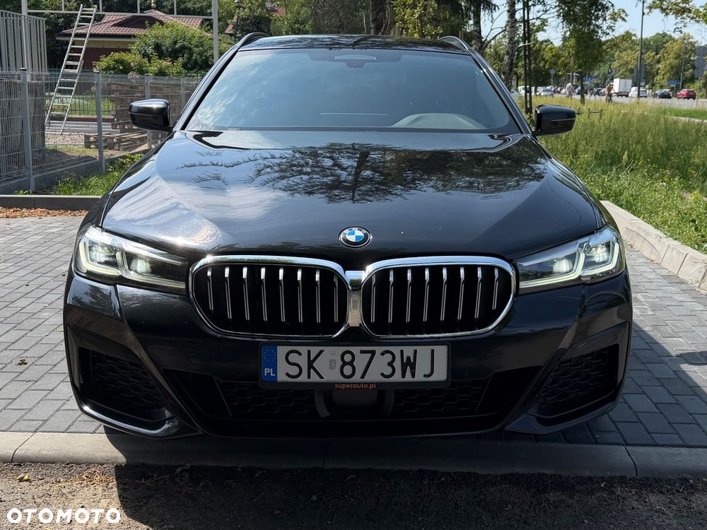 BMW Seria 5 520d xDrive - 2