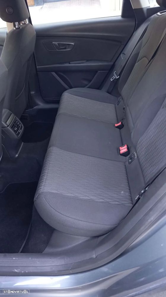 SEAT Leon ST 1.6 TDI S&S Style - 13