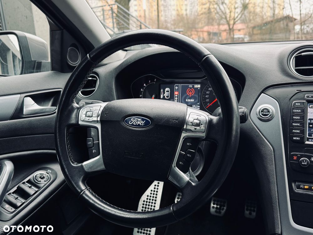 Ford Mondeo 1.6 Eco Boost Titanium - 12