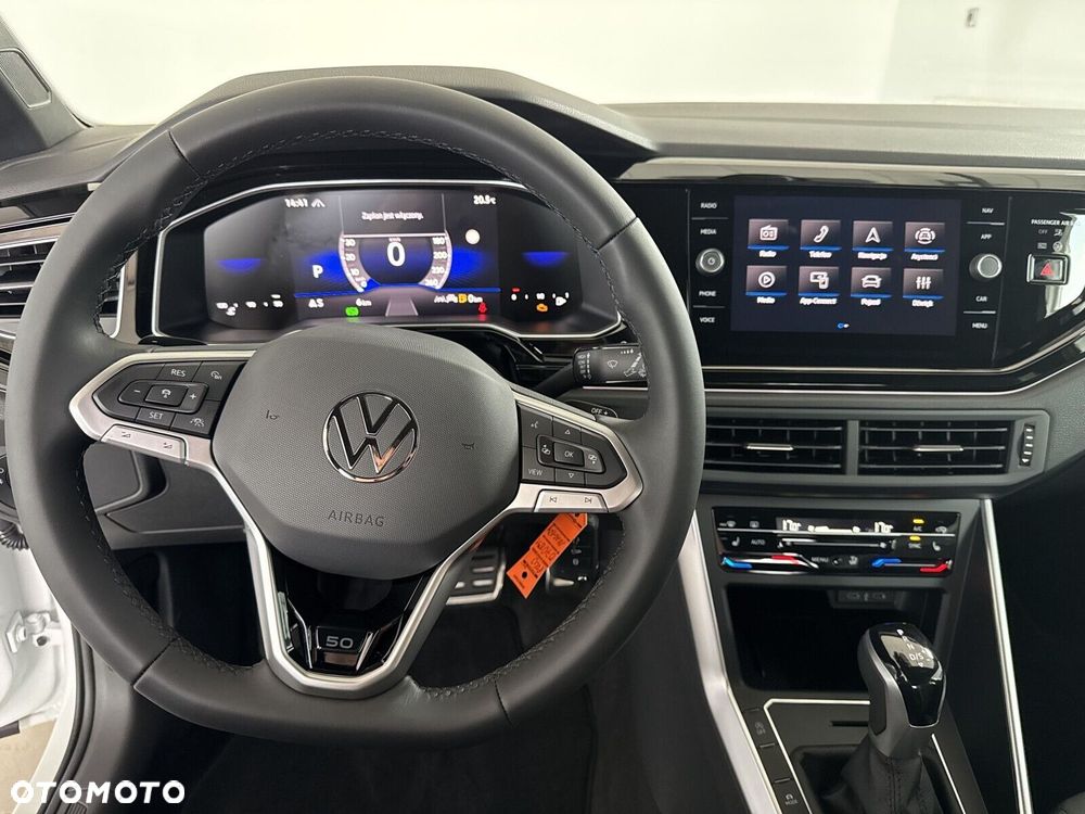 Volkswagen Polo - 14