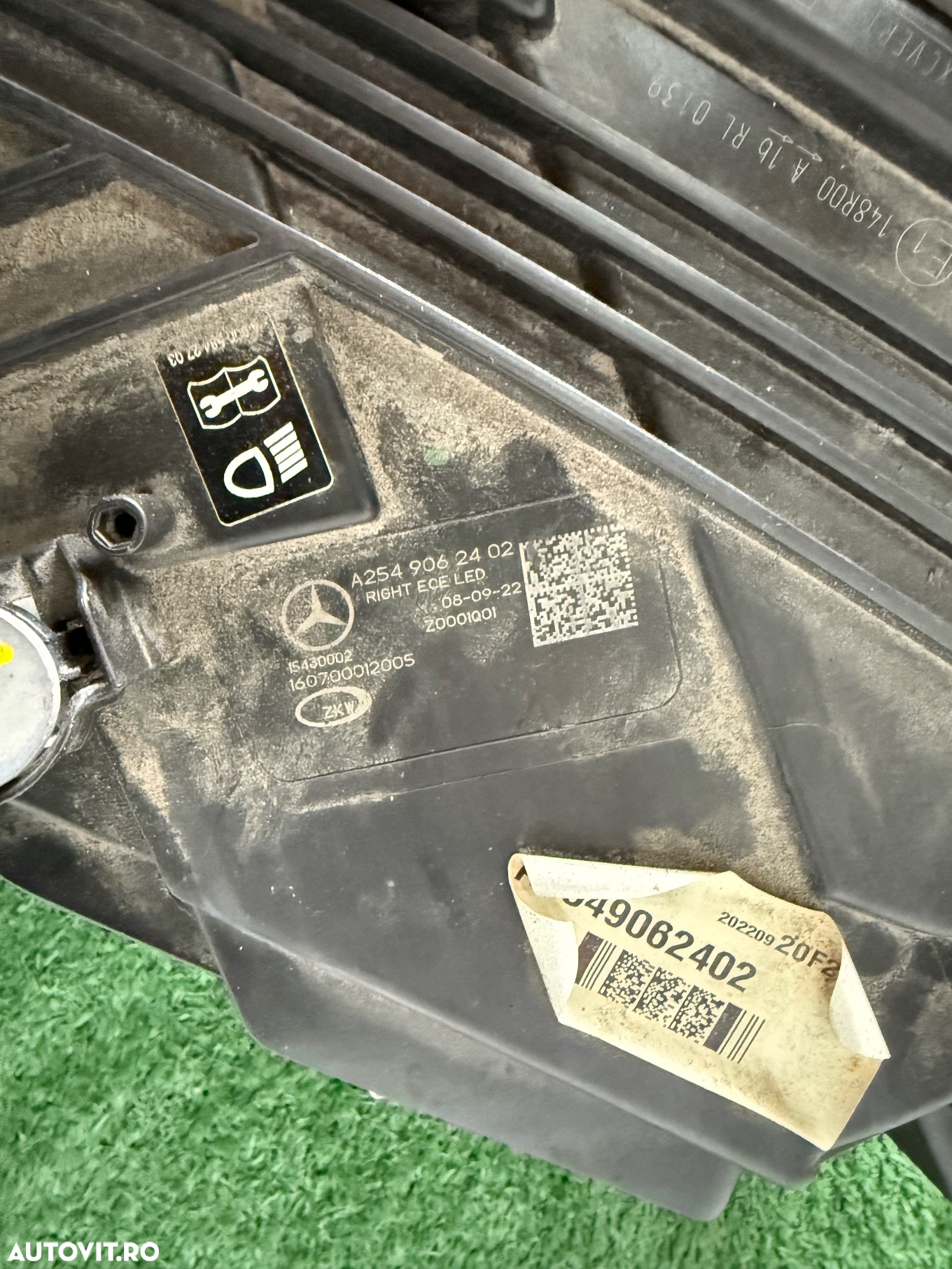 Far stanga dreapta Mercedes GLC w254 x254 digital light full led 2022-2025 - 8