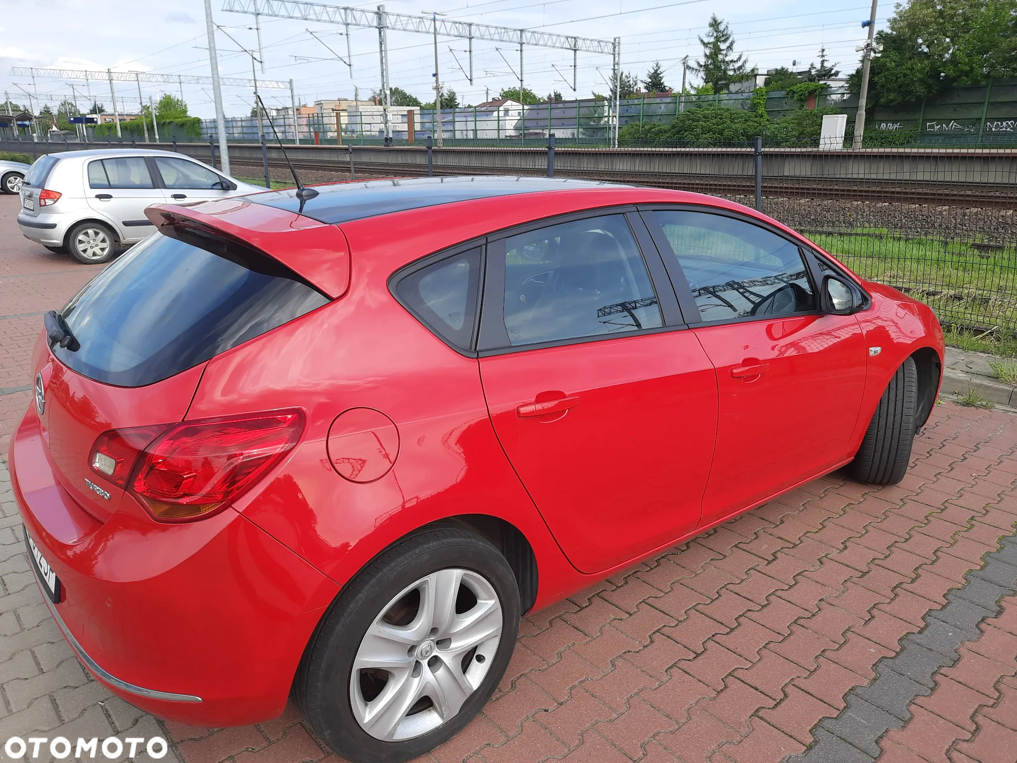 Opel Astra IV 1.4 T Cosmo EU6 - 5
