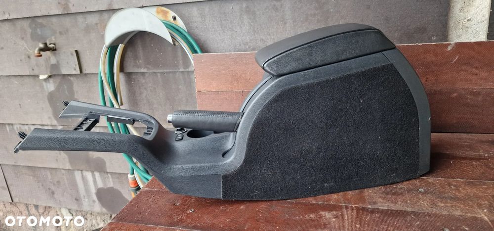 PODŁOKIETNIK SKÓRA SKODA OCTAVIA II Lift Kompletny - 7