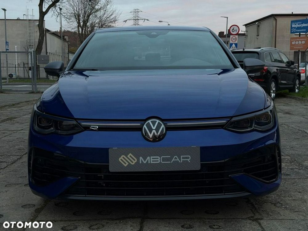 Volkswagen Golf - 9