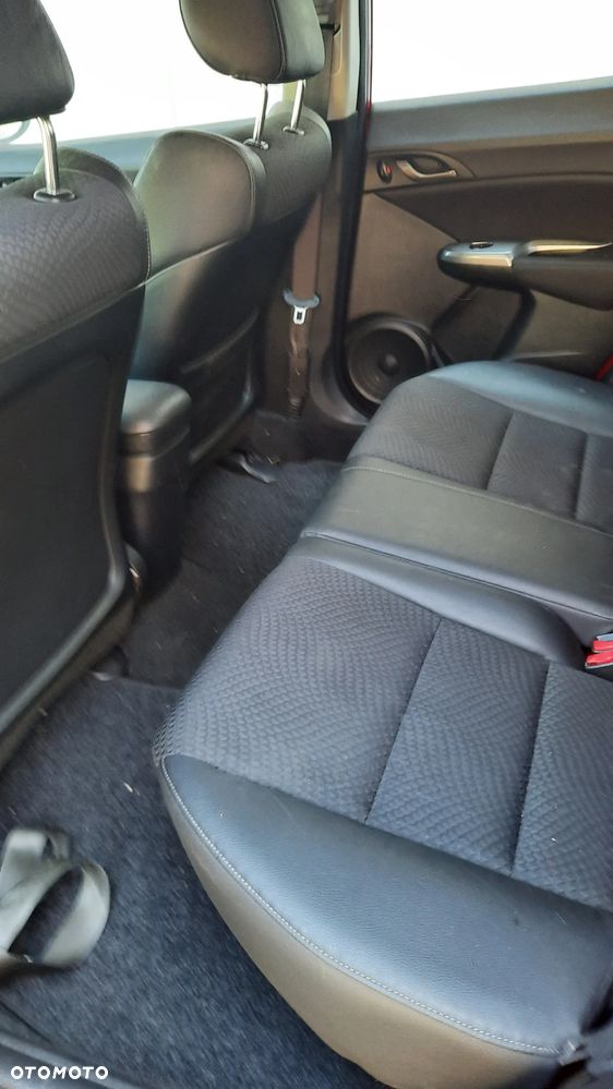 Honda Civic 1.4 i-VTEC Sport - 9