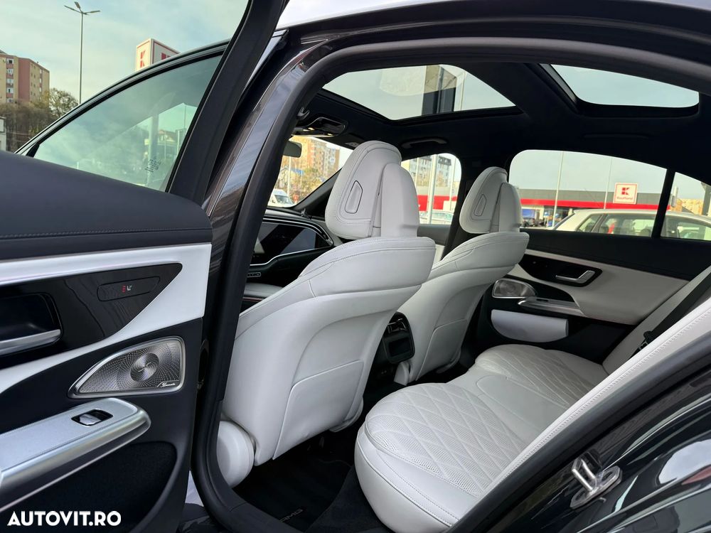 Mercedes-Benz E - 11