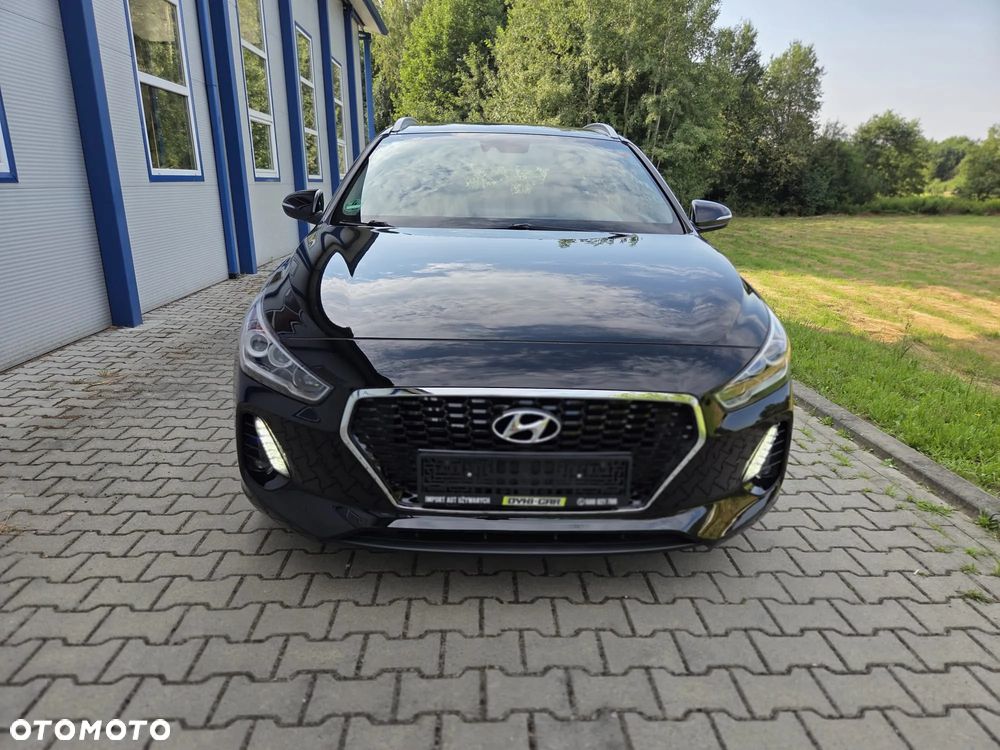 Hyundai i30 1.4 T-GDI DCT Premium - 9