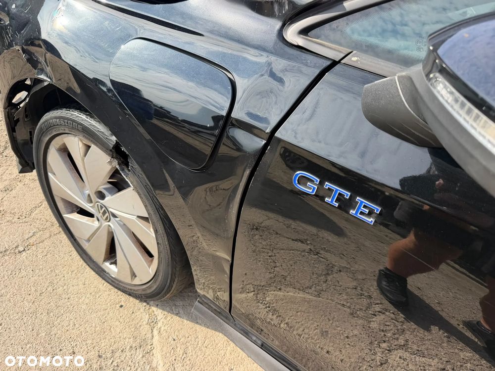 Volkswagen Golf 1.5 eHybrid OPF DSG GTE - 23