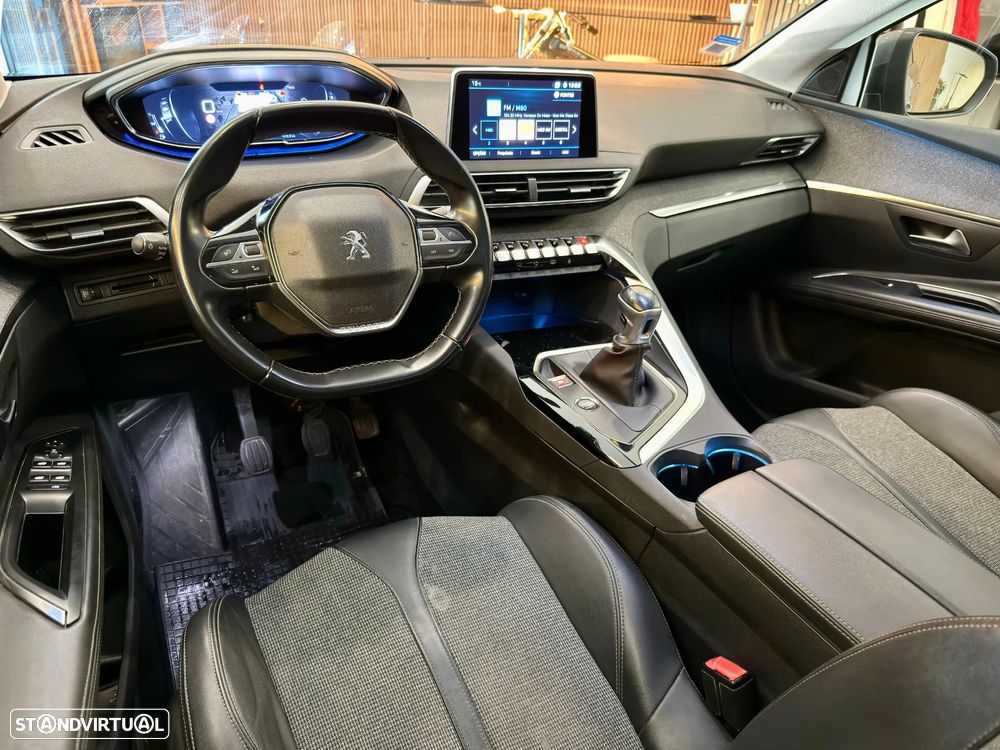 Peugeot 5008 1.5 BlueHDi Active - 29