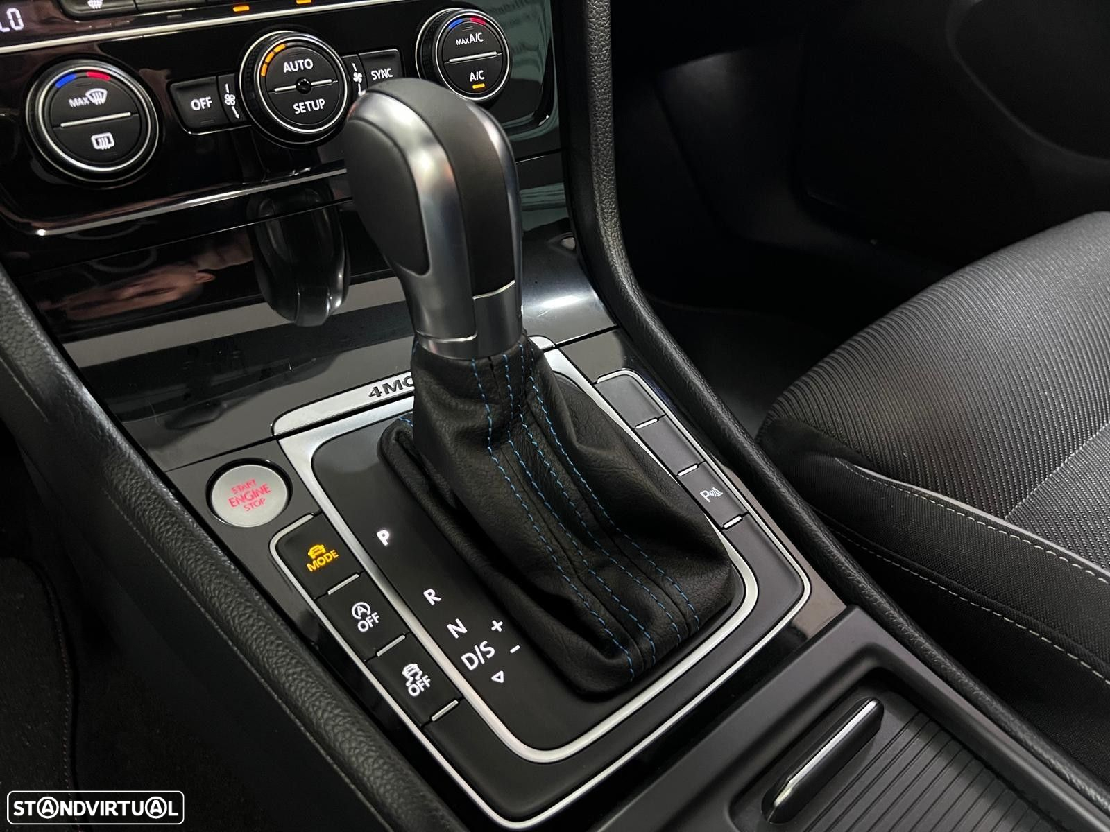 VW Golf - 43