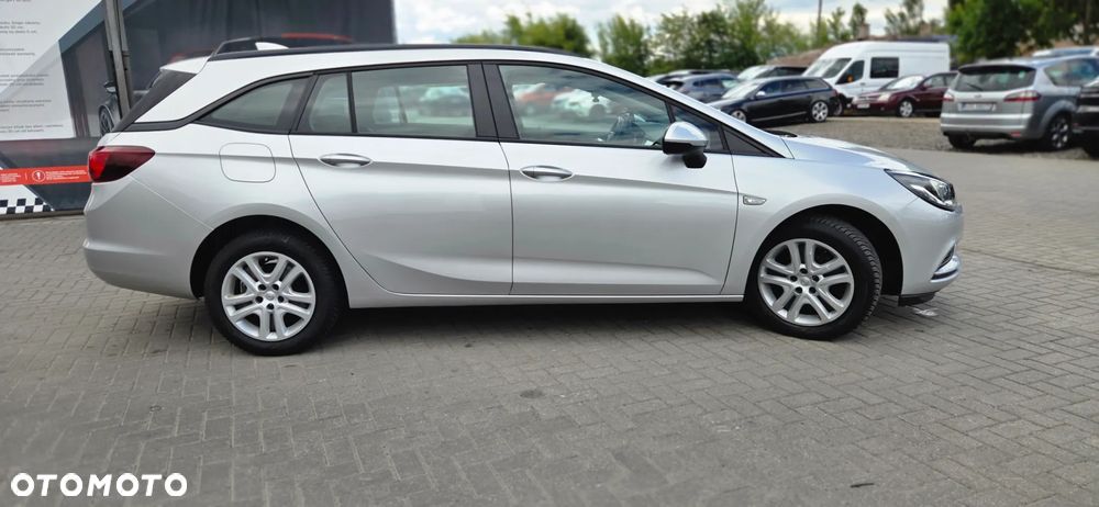 Opel Astra 1.4 Turbo Innovation - 18