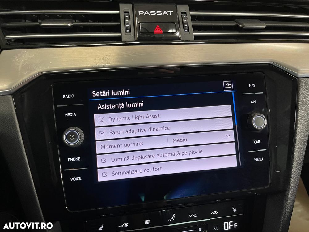 Volkswagen Passat 2.0 TDI DSG 4Mot Highline - 17